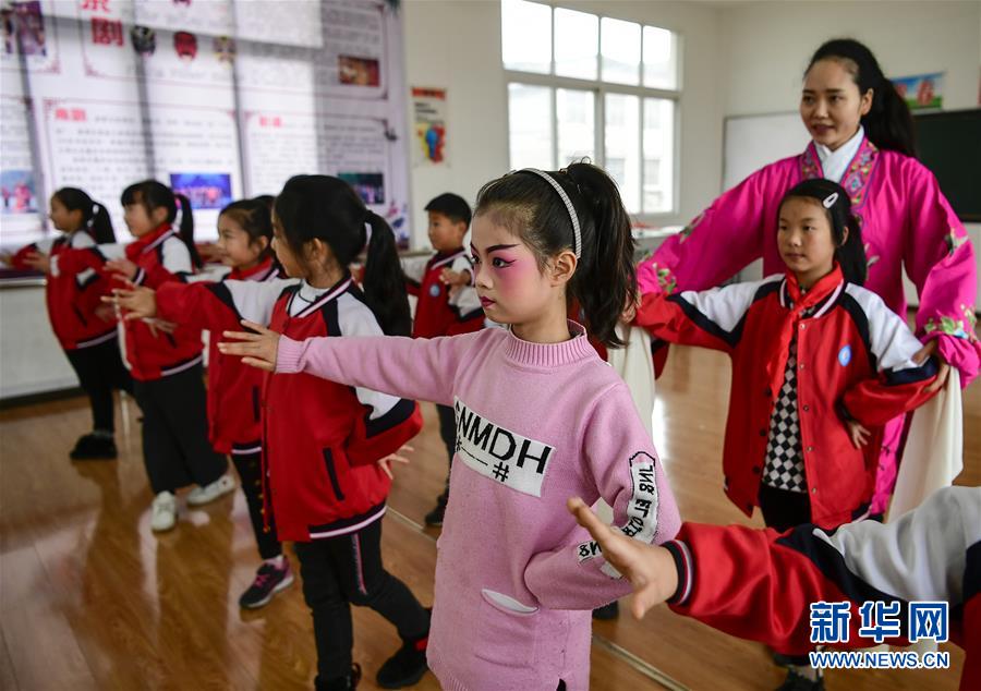 学校登记副科及以上家长信息?_联通CN2服务器
