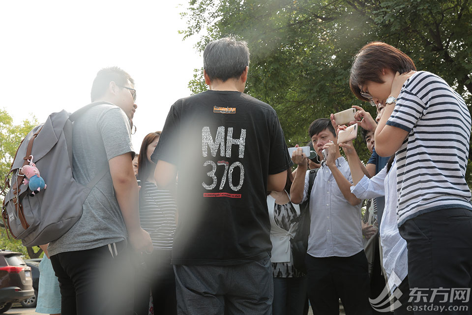妈妈孕期内化妆 会导致胎儿畸形吗？_数据不落地