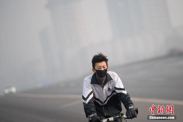 怎么开通域名米铺_CN2服务器不卡顿