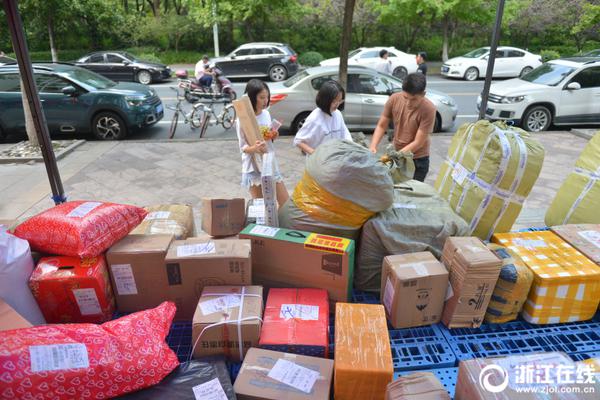 法国铁路推新举措:速度更快价格更低 售票点更多_9929精品网