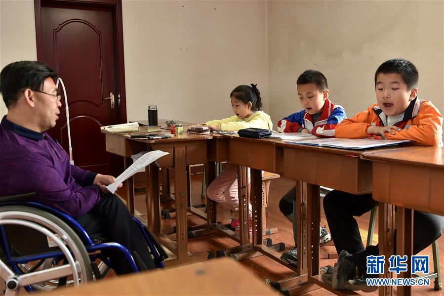 售8.18万/超大天窗 名爵ZS新增车型上市_挂机宝集群