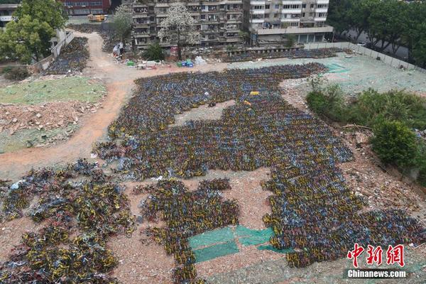 两月市值蒸发2600亿美元 苹果时代已落幕在即？_游戏云服务器