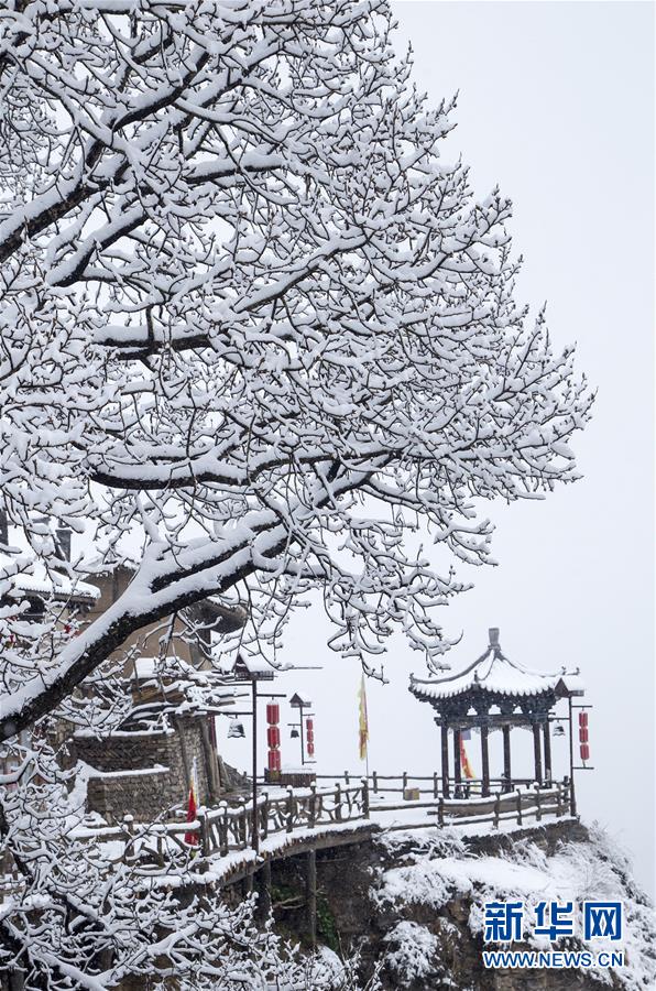 历史上的今天:微笑刺客出生 詹皇缔造四项历史第一_天翼云服务器
