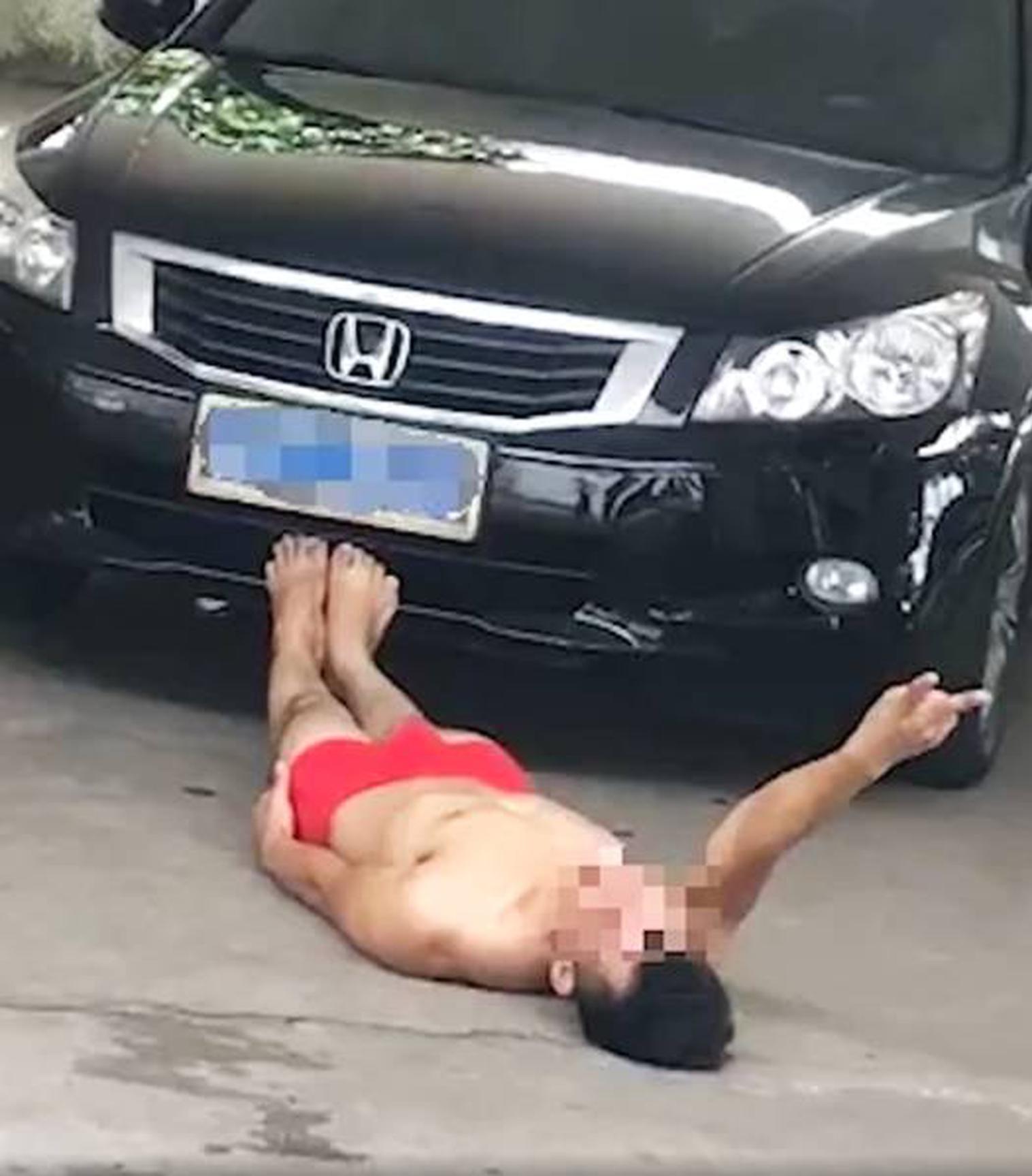 一父两母?全球首位