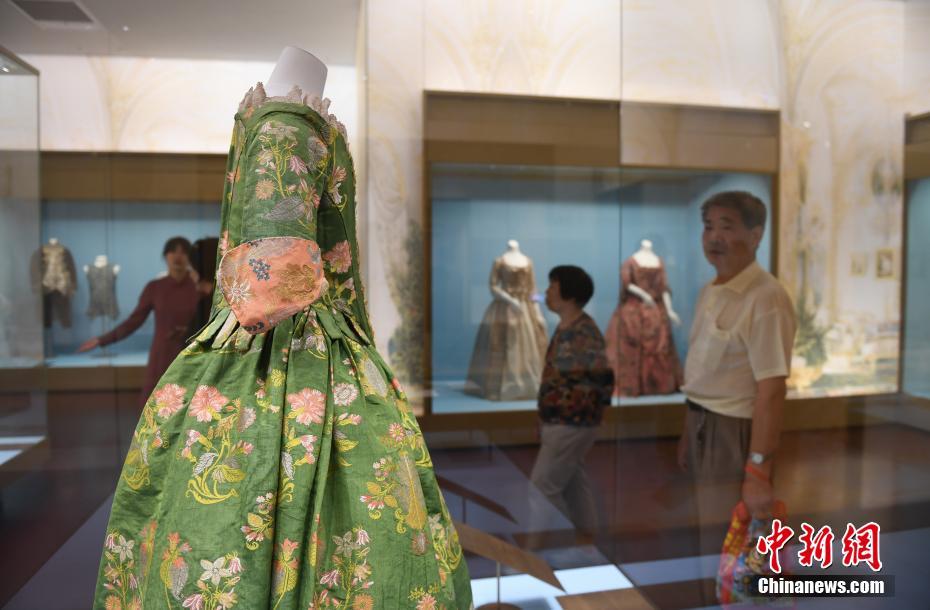 两部门:低保、特困人员个人缴费部分可由政府补助_LXC挂机宝