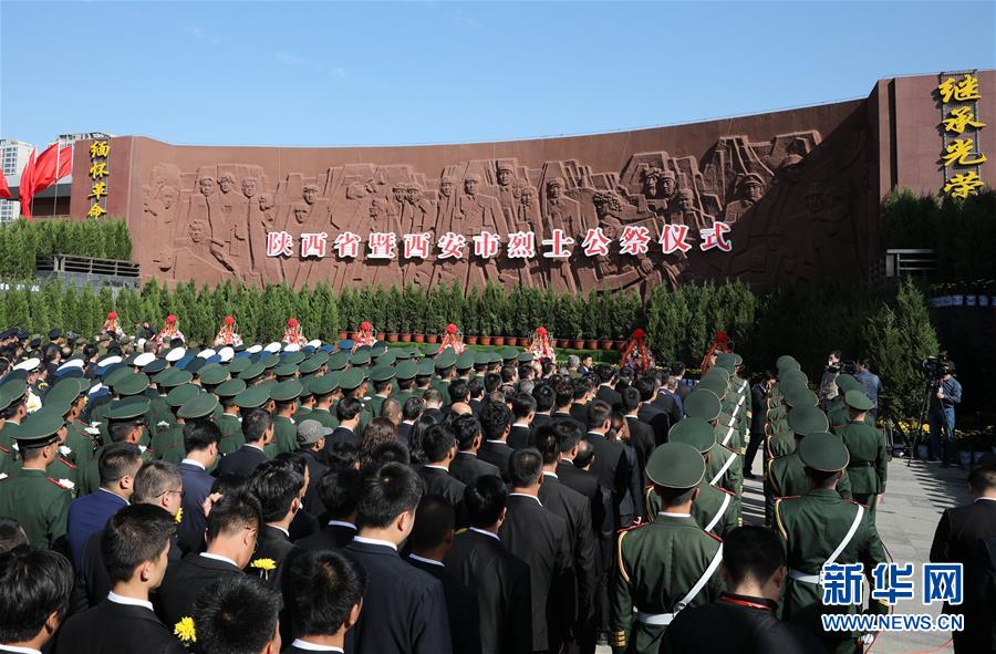 明明可以靠颜值却非要靠价格实力，宝沃BX7全国15.90万起_云服务器自动伸缩