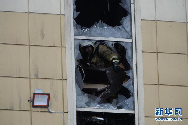 李泽楷女友住亿元豪宅 月供21万带空中泳池_私有云服务器