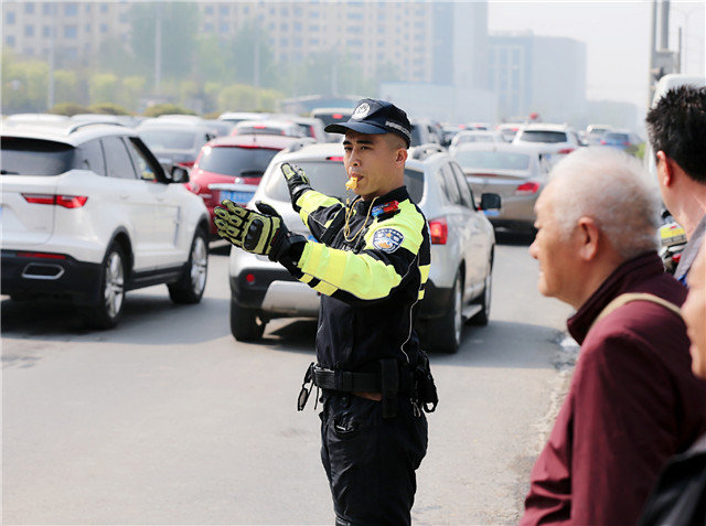 高度近视不宜进行极限运动_天津云服务器