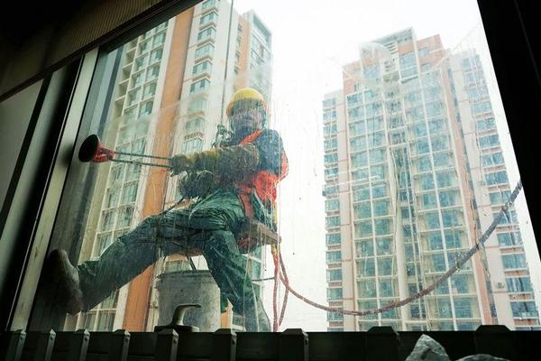 火箭打到最后变6人轮换_香港CN2线路