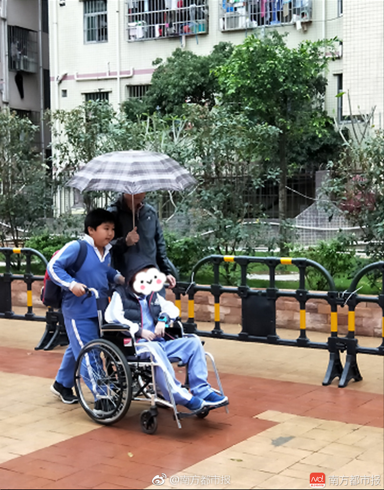 租赁云服务器多少钱一个月_香港CN2服务器推荐