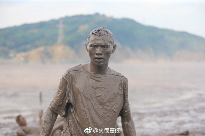 谌伟业的千亿成绩单:咸鱼色情淫秽尺度令人..._挂机宝挖矿