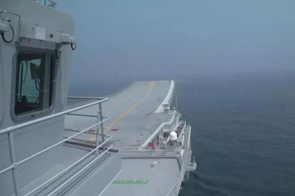 云服务器香港_挂机宝客服