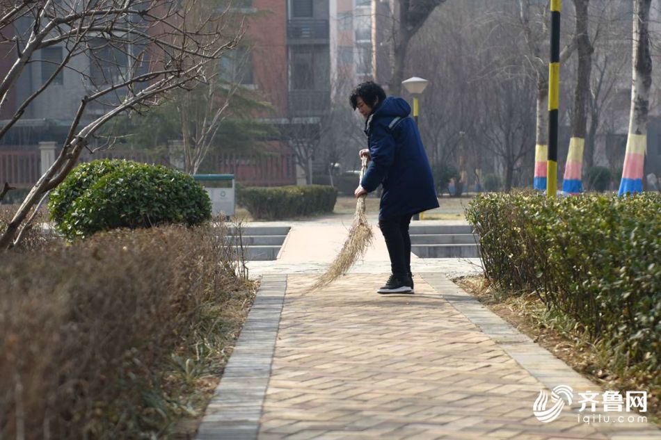 黄心颖还曾挑衅郑秀文(图)_CN2 API服务器