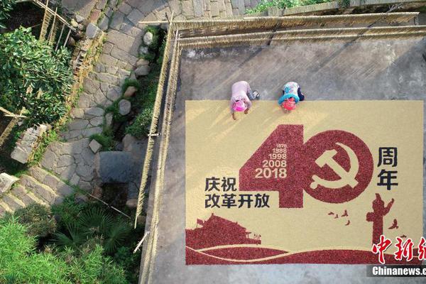 宋茜复古造型优雅恬静_云服务器迁移