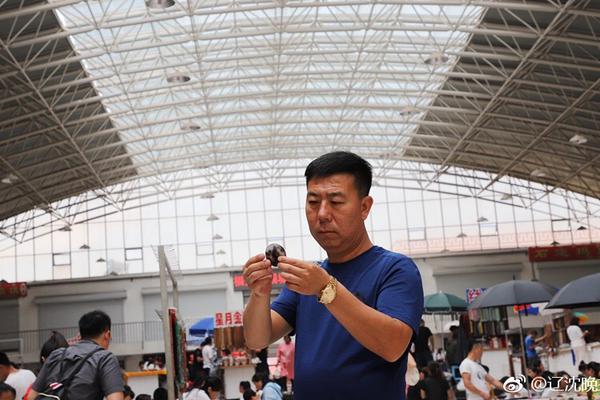 宋茜和热巴撞衫了？撞的是你最不看好...