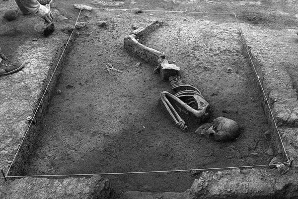 5000年前的他拥有怎样的权力武力和财富_挂机宝哪个好