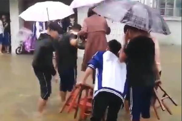 ８种情况需尽早肺移植_直播云服务器