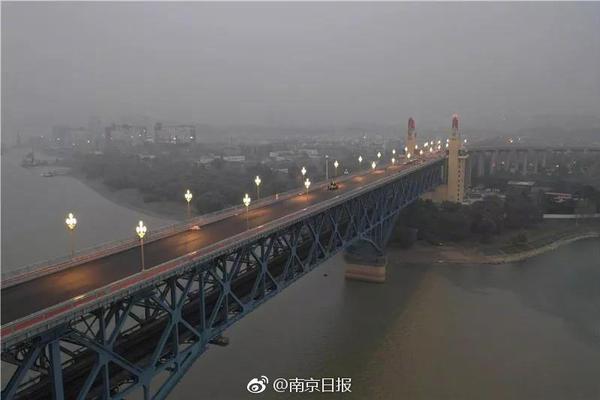 霍福德:海欧组合改变绿军心态 他们让球队更有信心_京东云云舰