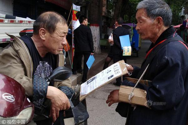 塔克4000双鞋让保罗羡慕嫉妒 乔丹被震惊_9929 KVM虚拟化