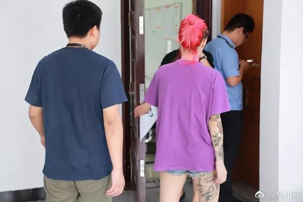 黄心颖出轨致多部戏被叫停损失超千万_CN2 GIA线路优势