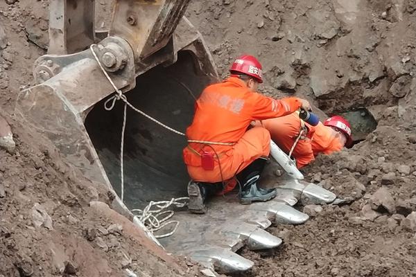 49岁陈浩民承认整容自曝：别人都做我不做很亏_云服务器建站
