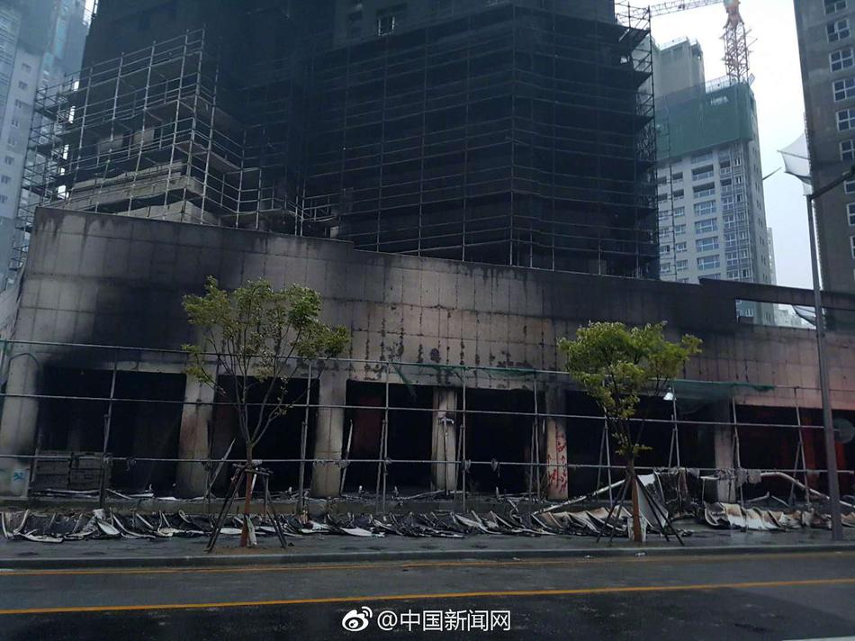 中国小伙当上尼日利亚酋长_挂机宝代码服务器