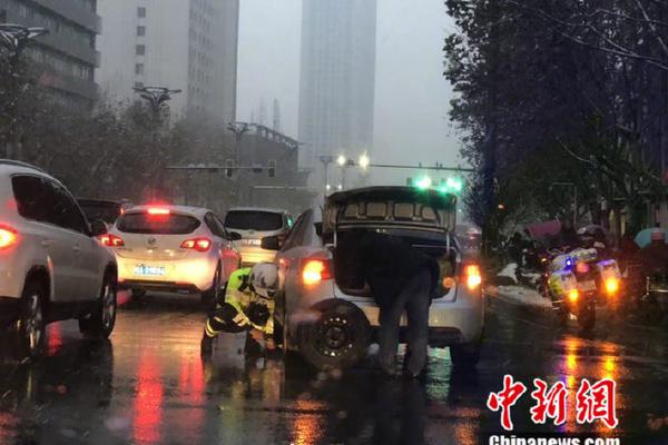 蔡徐坤,凭啥圈这么多的粉_挂机宝网络优化