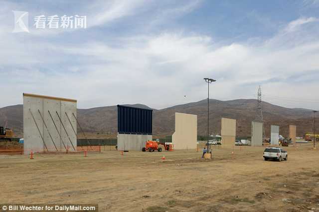 在义乌玩短视频和直播的小商人:有人一年能赚300万_百度智能云服务器