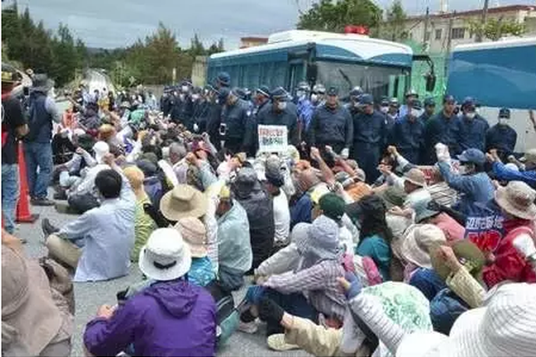 韩国瑜公布“收到捐赠1.29亿” 要求蔡正元道歉_云挂机