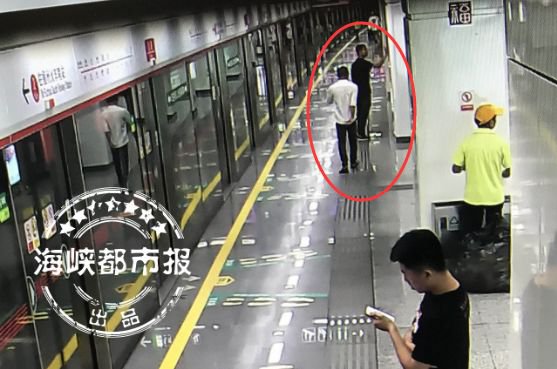 男子自费600万打捞海洋垃圾_9929速度测试
