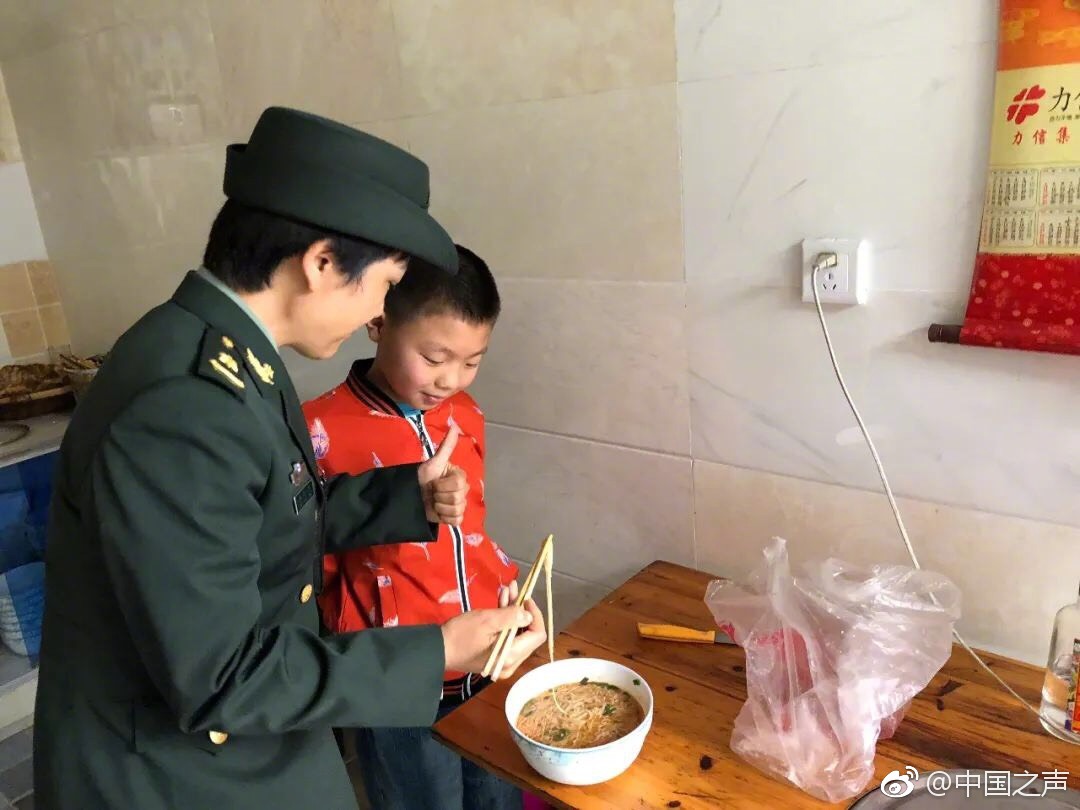 印尼官员:总统决定将首都从雅加达迁出 位置待定_云游戏主机