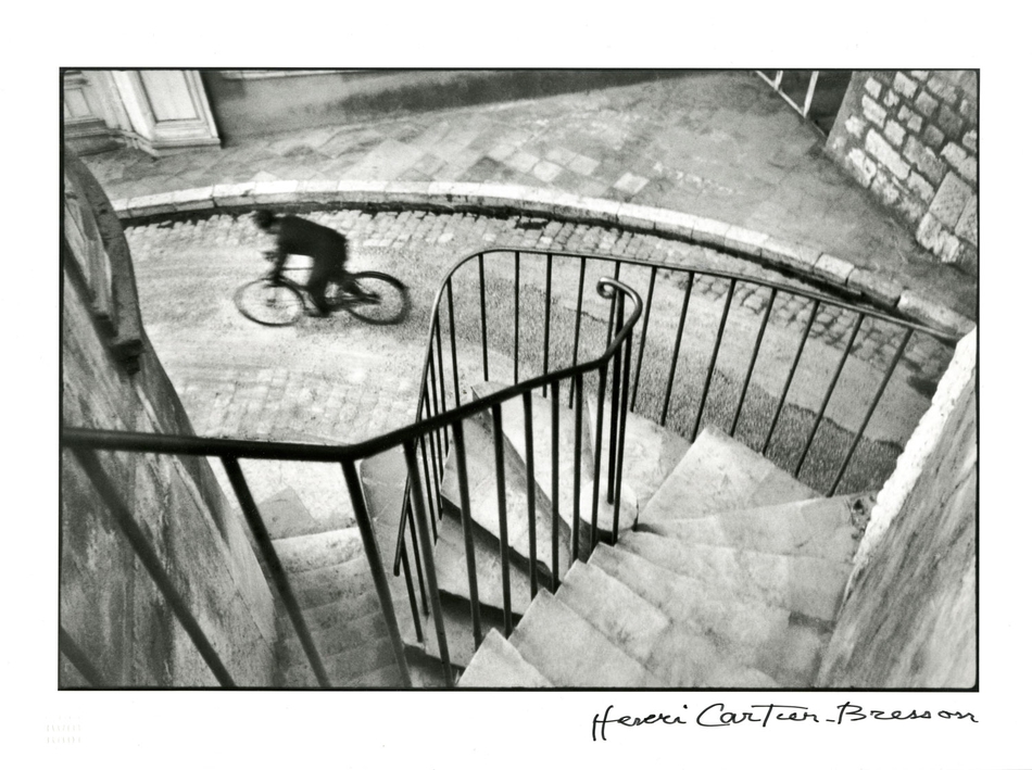 水果姐耳上添花女人味足