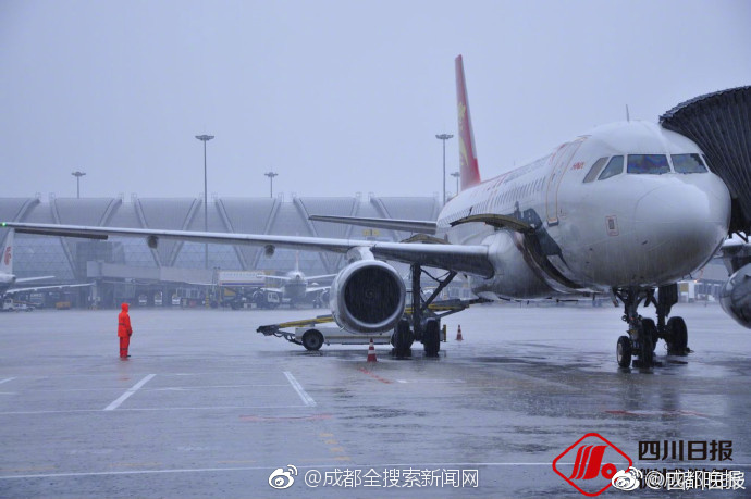 国庆北京首贼大兴落网 身藏6部手机数张银行卡_通用型云服务器