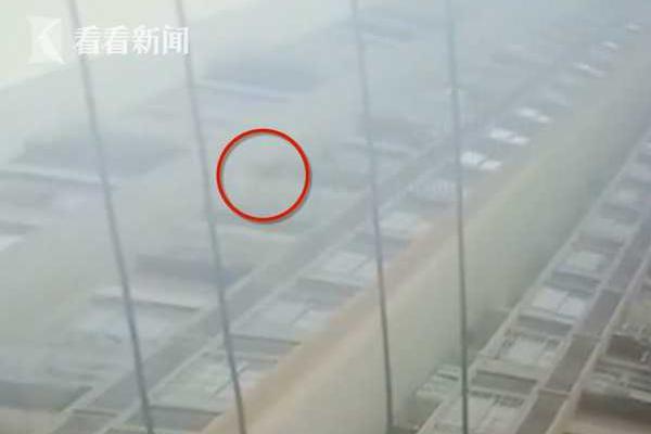 影市转熊？2019前四月观影人次同比四连跌，减少8200万_CN2直连服务器