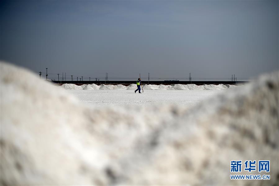 折叠屏手机柔宇柔派终于开卖_CN2服务器测试IP