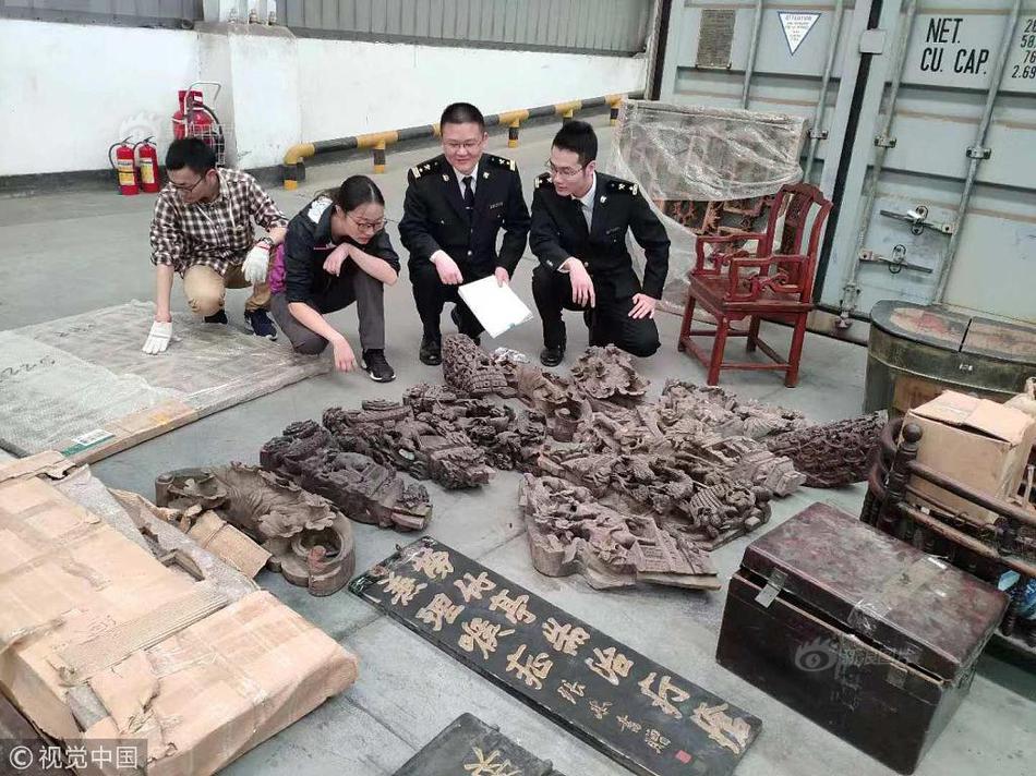 没办法!可兰白克歪嘴喝水避门牙:今晚必须加油_挂机宝指纹浏览器