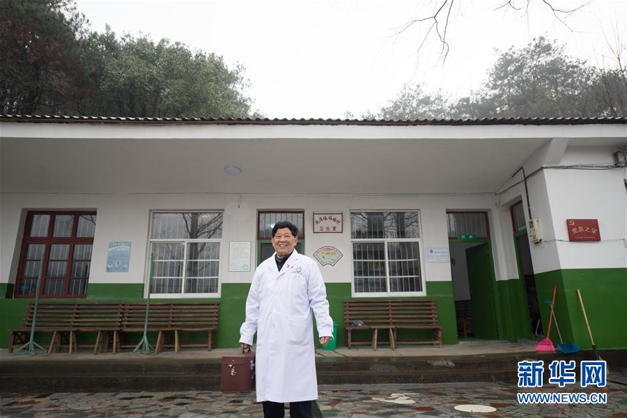 《权游》终极BOSS夜王提前领盒饭,漂亮的蓝眼睛是不是一种病变?_CN2服务器对比