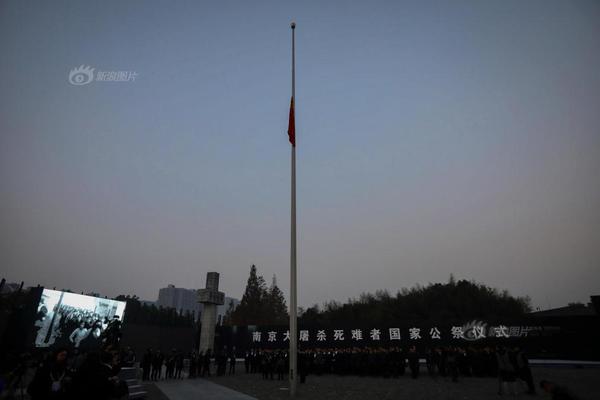 中国055大驱亮相阅兵究竟有多先进?专家给出这样评价_CN2服务器多少ping