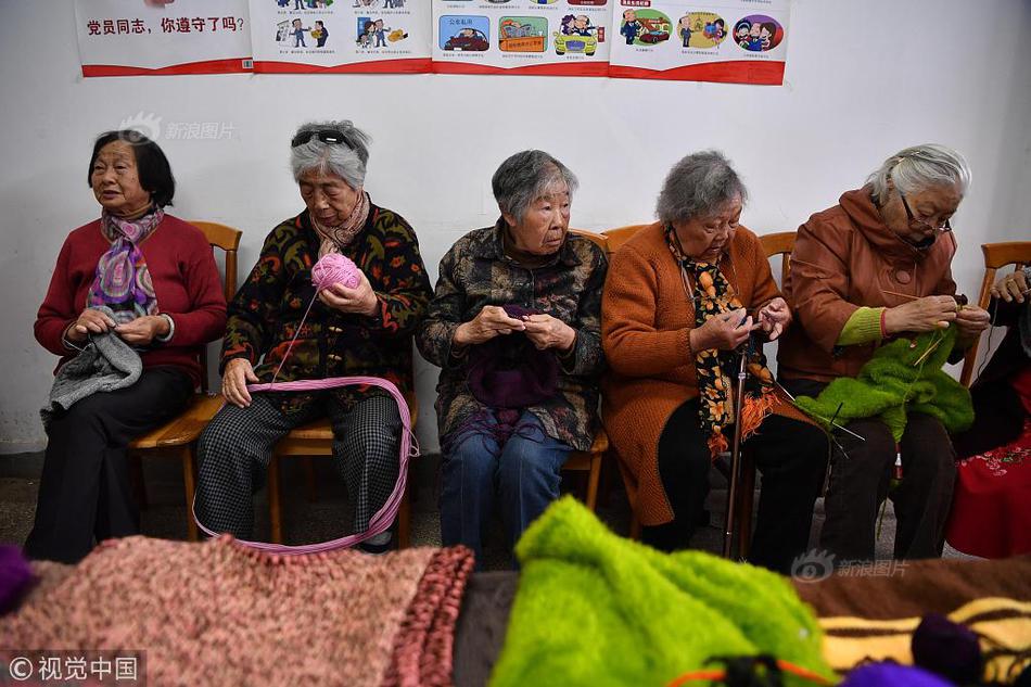国民初恋颜？她这是要复制沈月的走红奇迹了？