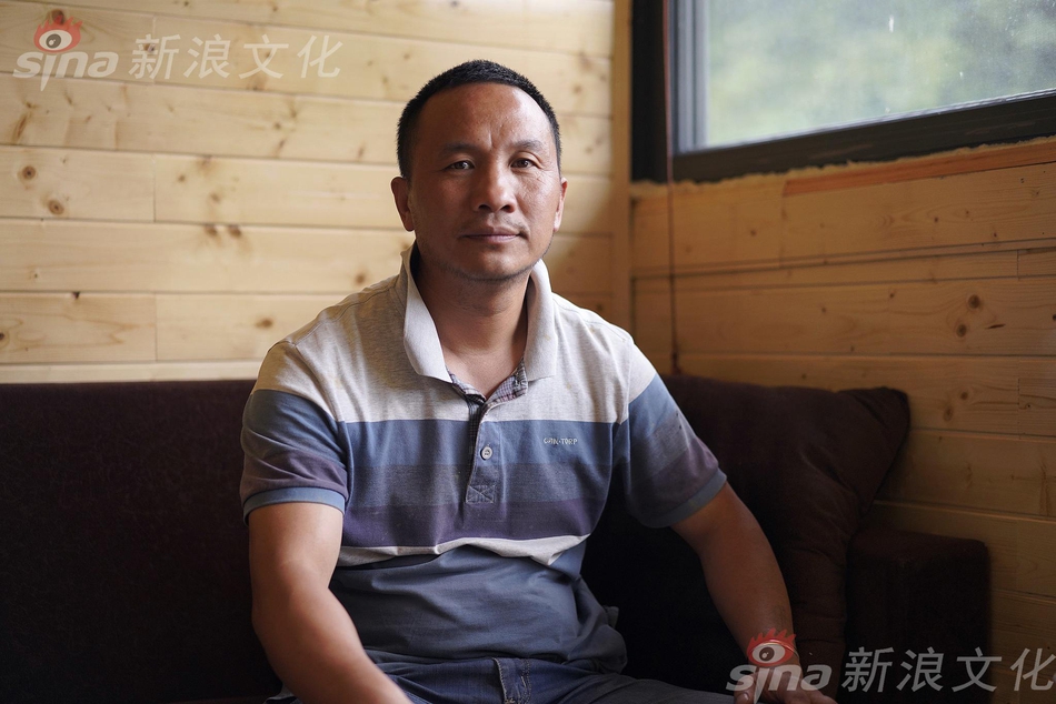 董璇现身机场皮肤细腻光滑_云游戏电脑
