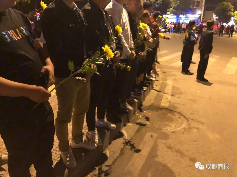 广州再次加大抢人力度 本科在职社保连缴半年可落户