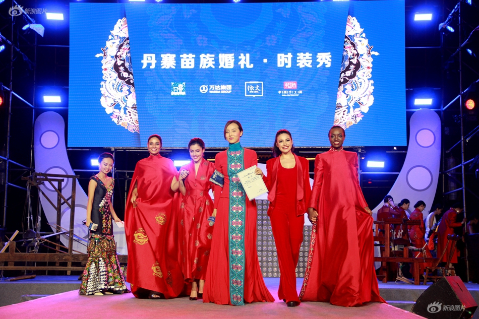 四招教你识别真伪新版人民币_云渲染