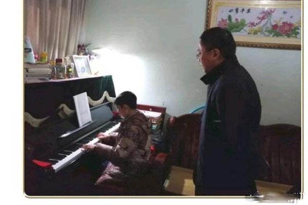 此信号意味调整将结束_香港CN2 GIA
