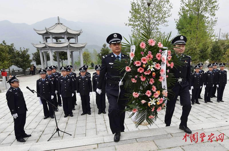 全方位空气净化器,8分钟净化一室阴霾_云电脑共享