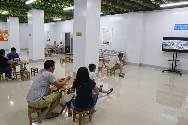 北京中赫国安足球俱乐部:_金融云电脑