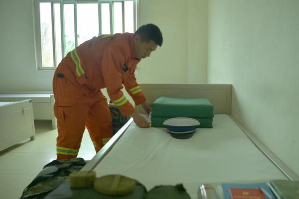 墨西哥男子挖隧道监视前妻 被发现时已丢半条命_CN2服务器哪家便宜