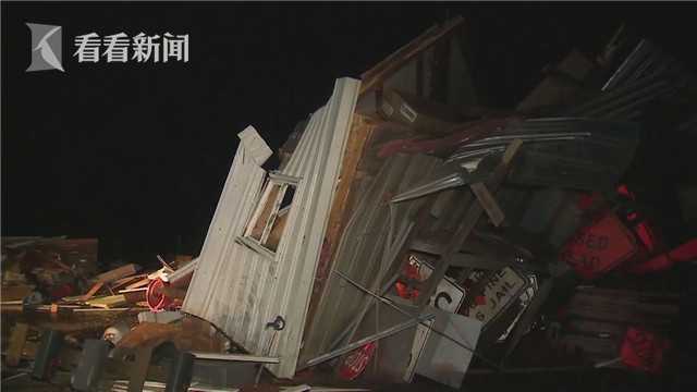 诗人路遇强盗,留下这首诗保住性命,还让强盗乐不可支_云电脑永久免费