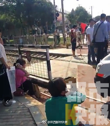 被打的甚至不能看灯光!29分得分超威少_9929中美专线