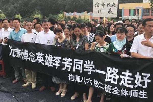 刚买一年,价格掉一半!新能源车,为啥转手就尴尬_DaaS