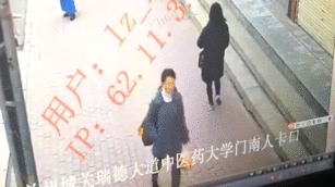 V社自研VR疑似不在中国发售_挂机宝做网站